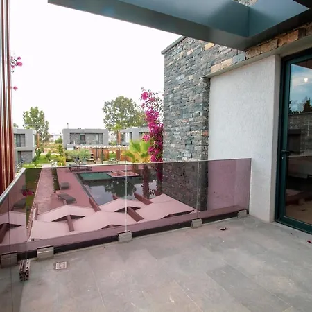 빌라 Magnicifent 4 Bedroom Triplex In Akyarlar Bodrum